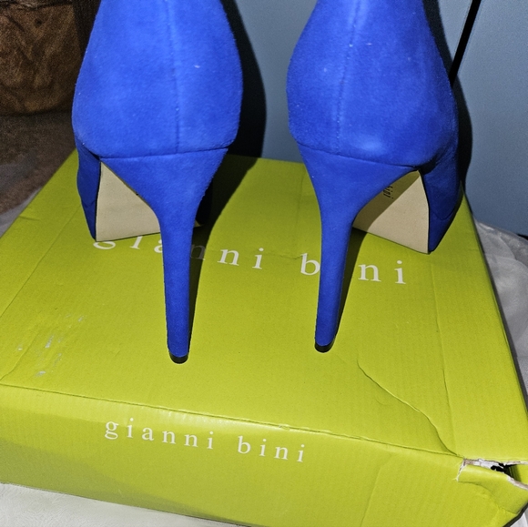 Gianni Bini Women Stilletos Dress Pumps NWOT - Picture 6 of 16